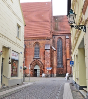2015-07-30 BERLIN-Tage 783 Rückfahrt Perleberg KaTePe + St. Jacobi-Kirche Südostportal