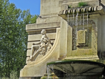 2017-04-12_5 MADRID-Urlaub (70) Plaza de España - Monumento a Cervantes - Misticismo (Lorenzo Coullaut Valera, 1925-'30)